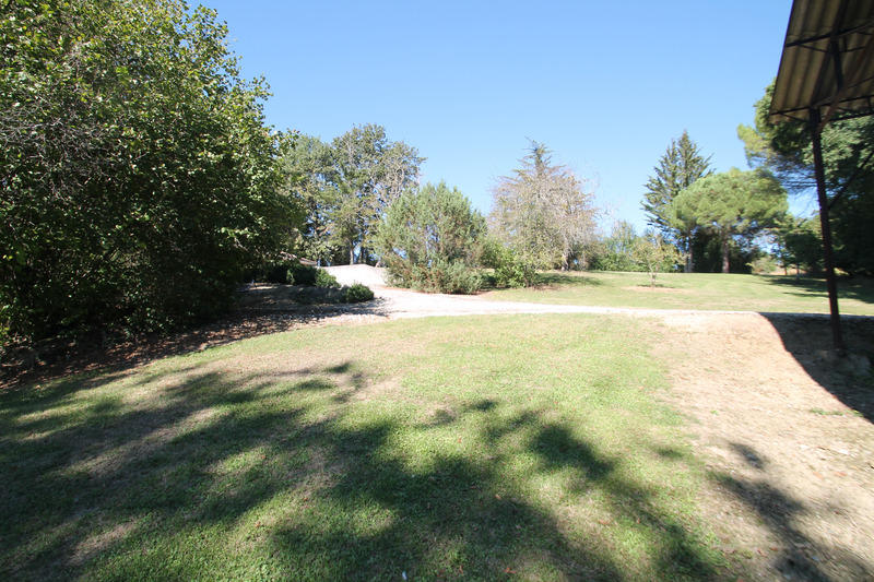 Maison en pierre - 200 m² - 4 pièces