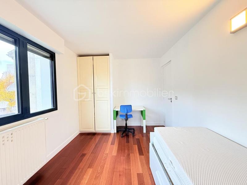 Maison - 121 m² - 5 pièces