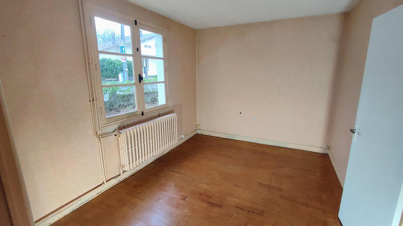 Maison - 117 m² - 9 pièces