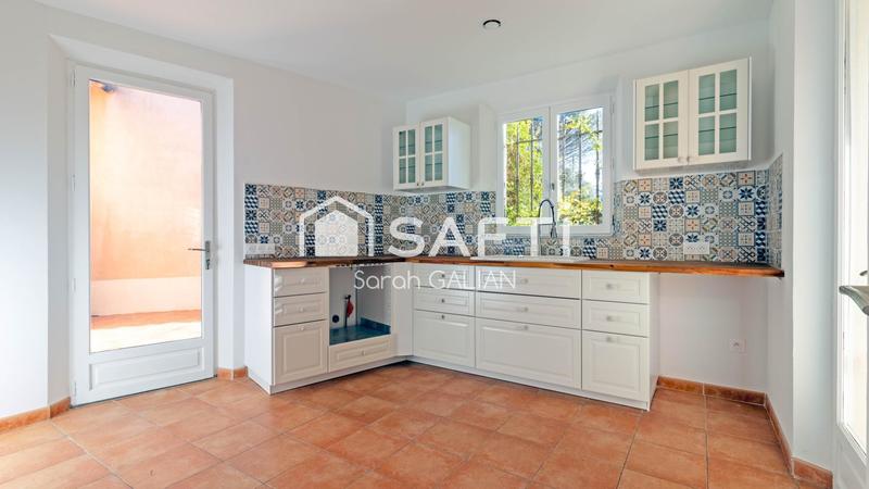 Maison - 140 m² - 6 pièces