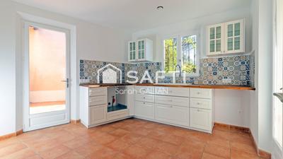 Maison - 140 m² - 6 pièces