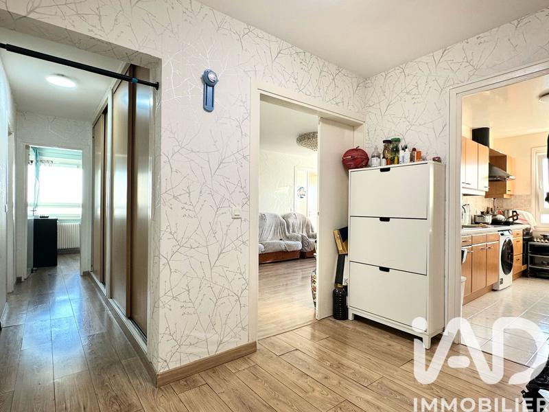 Appartement - 79 m² - 4 pièces