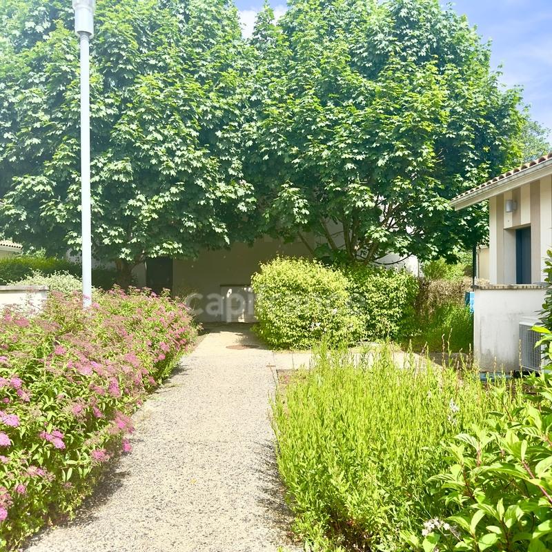 Maison - 60 m² - 3 pièces