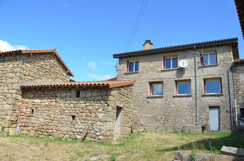 Corps de ferme - 82 m² - 5 pièces