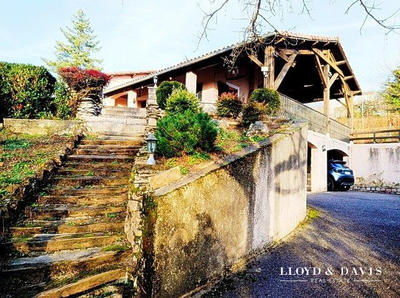 Maison - 125 m² - 5 pièces