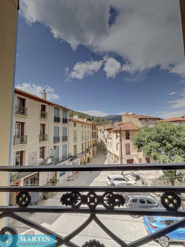 Maison - 213 m² - 9 pièces