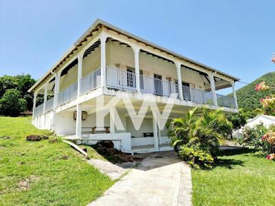 Maison - 115 m² - 4 pièces