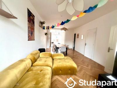 Chambre - 16 m² - 1 pièce