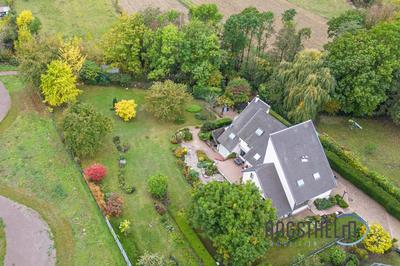 Villa - 385 m² - 12 pièces