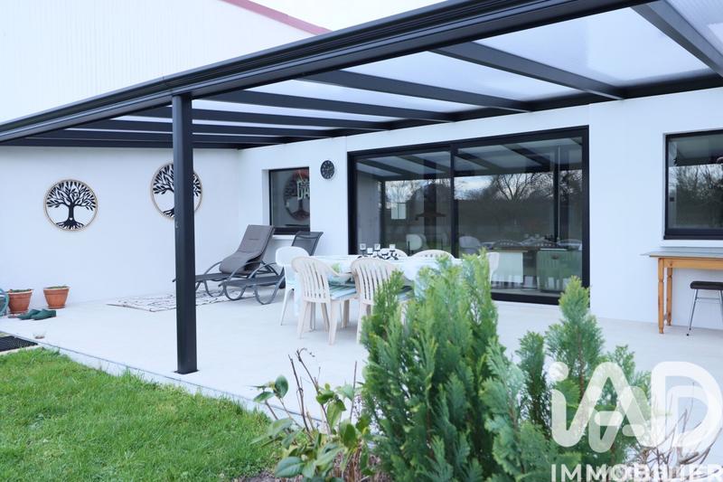 Maison - 122 m² - 4 pièces