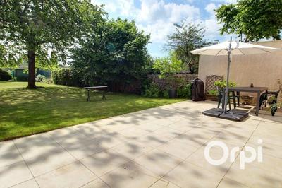 Maison - 137 m² - 6 pièces