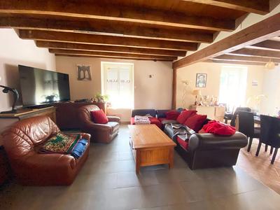 Maison - 170 m² - 7 pièces