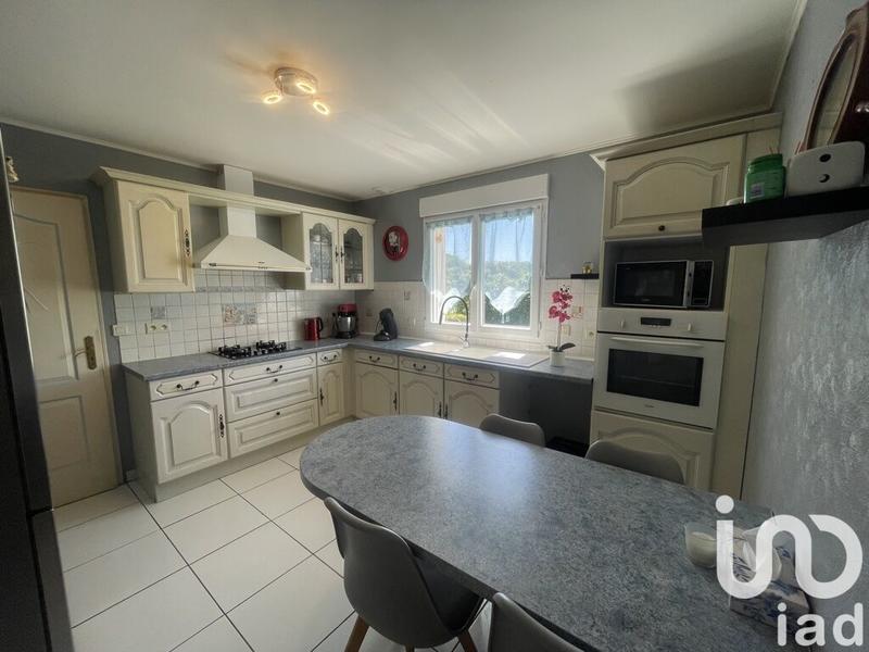 Maison - 167 m² - 9 pièces