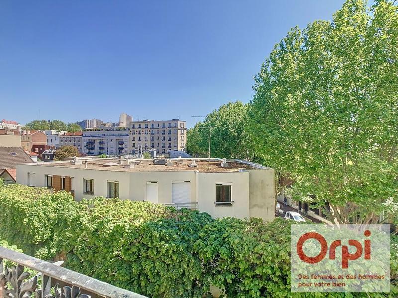 Appartement - 102 m² - 6 pièces