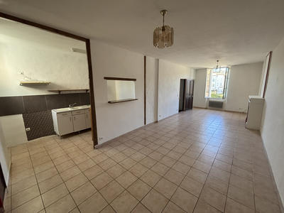 Maison de village - 82 m² - 3 pièces