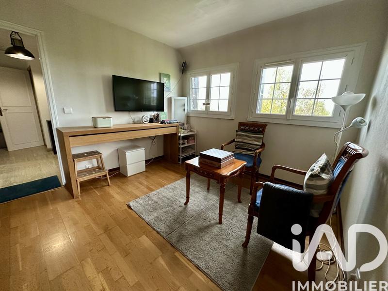 Maison - 341 m² - 11 pièces