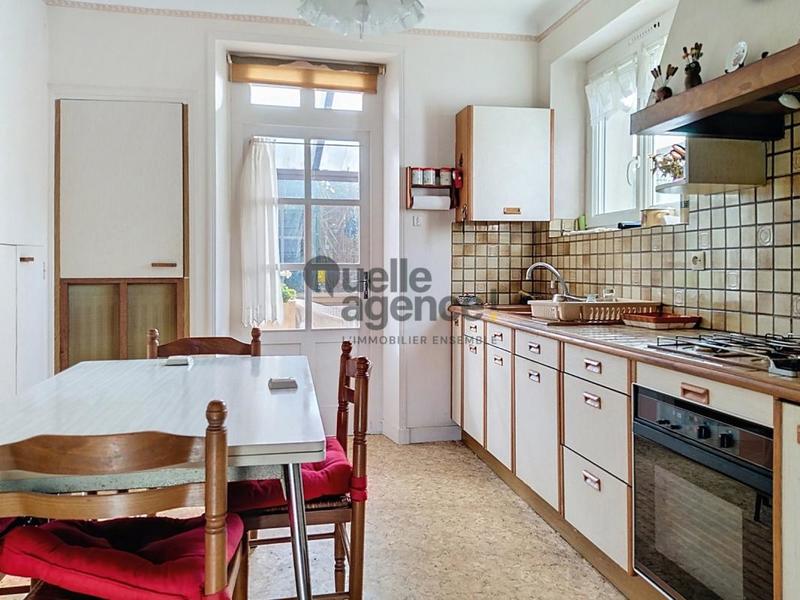 Maison - 108 m² - 7 pièces