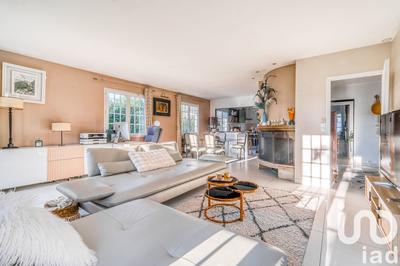 Maison - 141 m² - 6 pièces