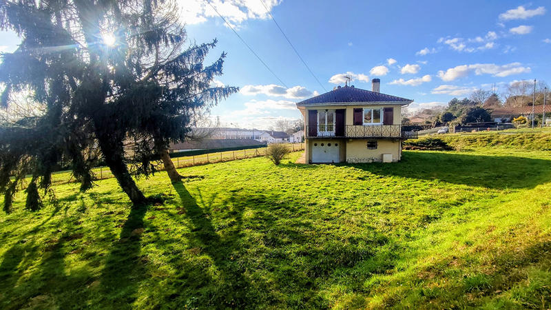 Maison - 83 m² - 5 pièces