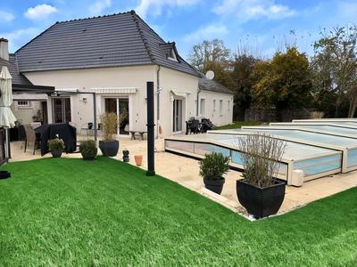 Maison - 200 m² - 5 pièces