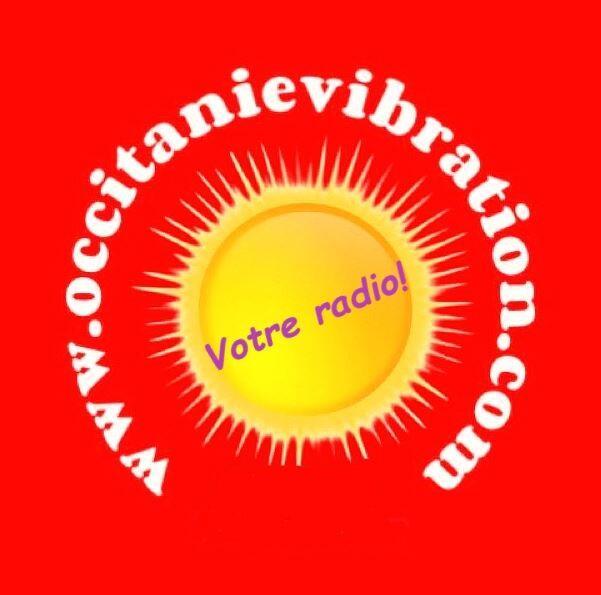 Brocante et exposition autos , motos.