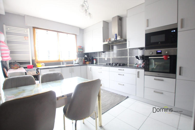 Maison - 110 m² - 4 pièces