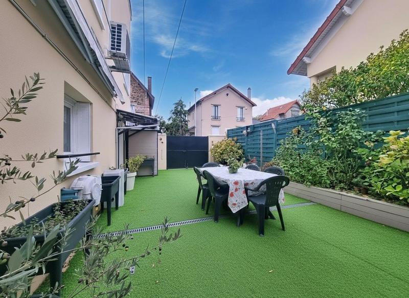 Maison - 106 m² - 4 pièces