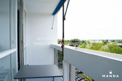 Chambre - 10 m² - 5 pièces