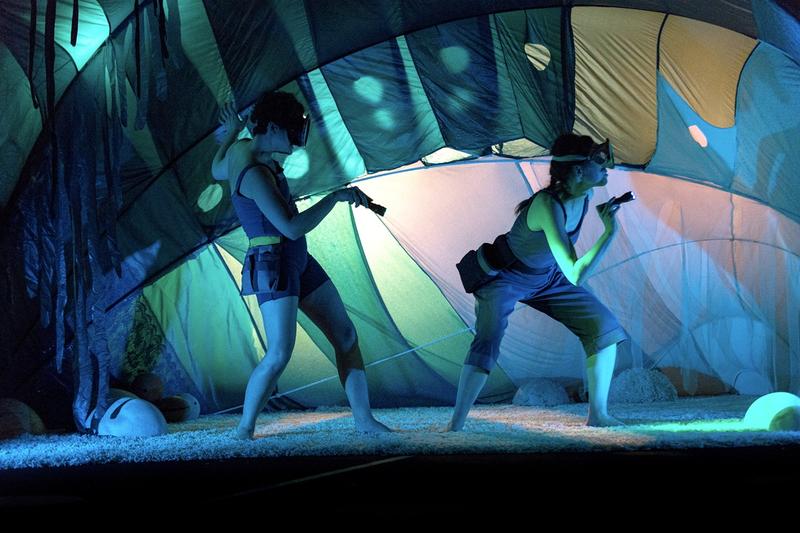 Saison Culturelle > Spectacle - en famille "Au fond des mers"