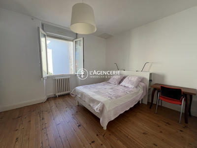 Maison - 121 m² - 5 pièces