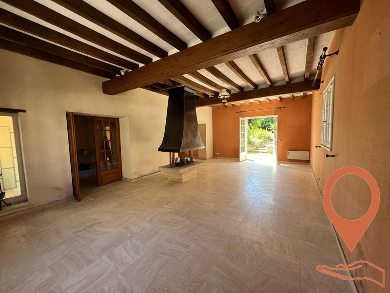 Maison ancienne - 221 m² - 6 pièces