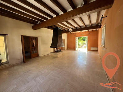 Maison ancienne - 221 m² - 6 pièces