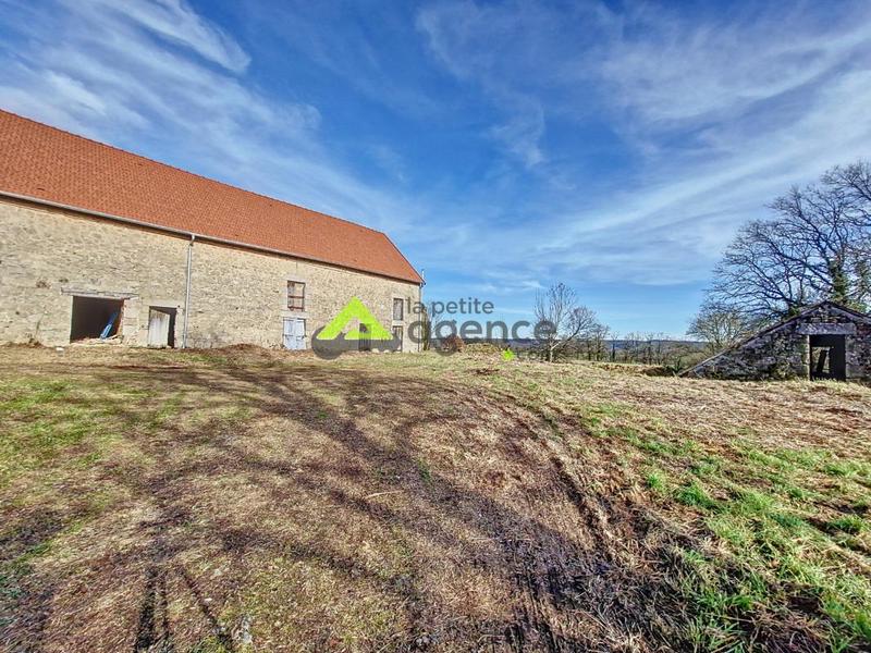 Maison - 200 m² - 2 pièces