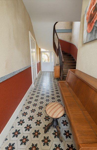 Maison - 415 m² - 20 pièces