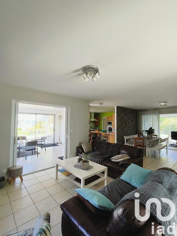 Maison - 170 m² - 8 pièces