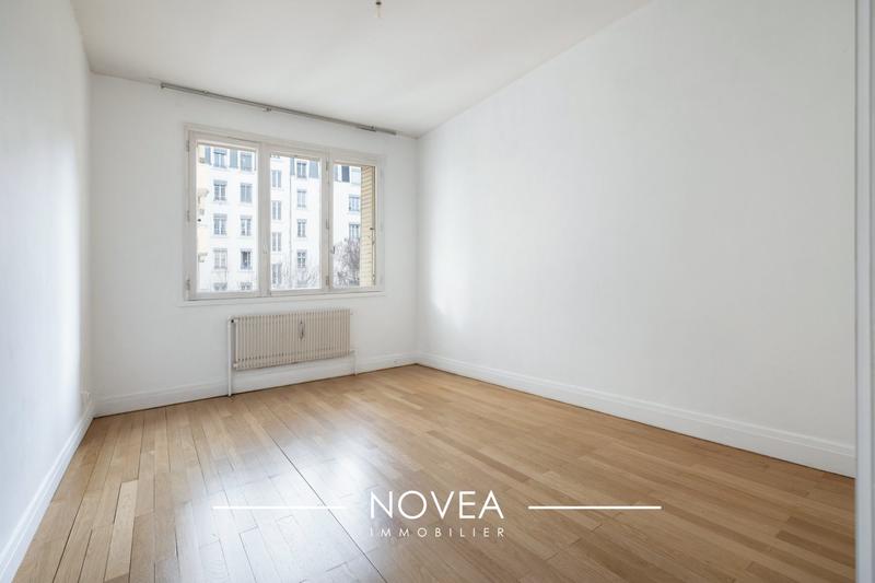 Appartement - 135 m² - 5 pièces