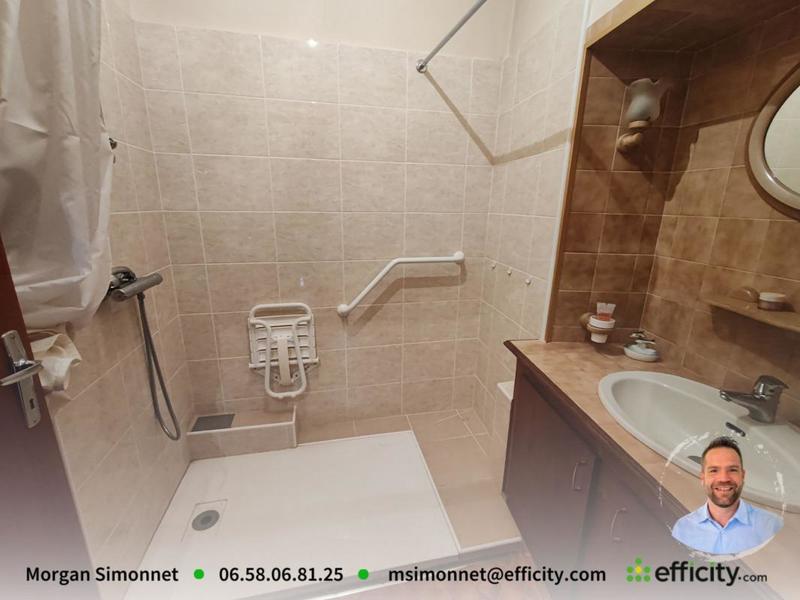 Maison - 218 m² - 7 pièces