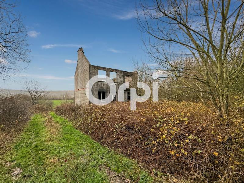 Terrain constructible - 1 200 m²