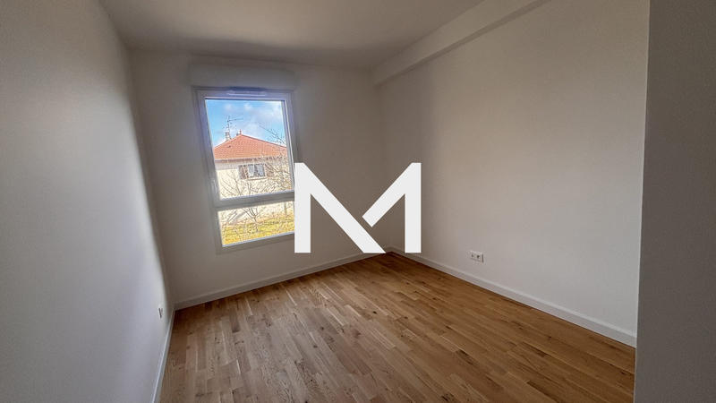 Appartement - 82 m² - 4 pièces