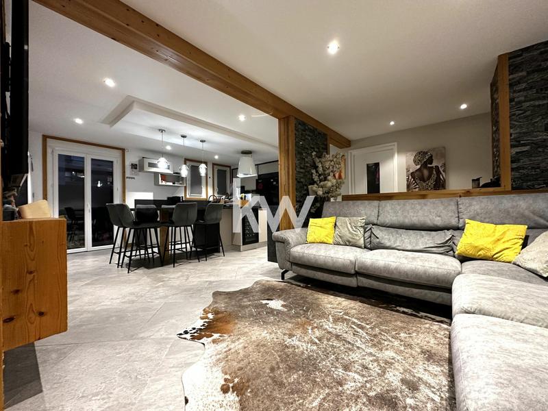 Appartement - 85 m² - 4 pièces