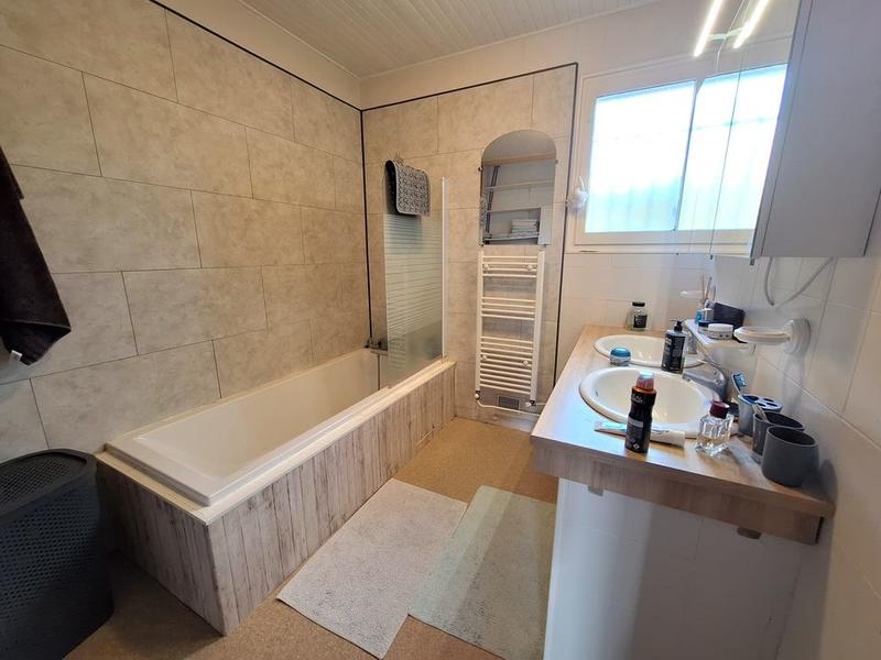 Maison - 125 m² - 5 pièces