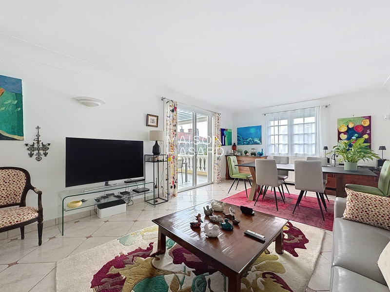 Villa - 187 m² - 6 pièces