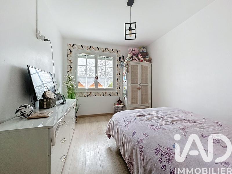 Maison - 214 m² - 8 pièces