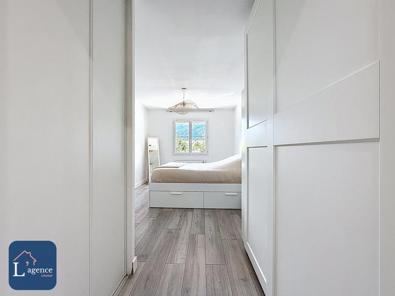 Maison - 102 m² - 5 pièces