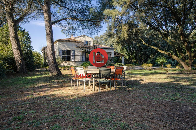 Villa - 260 m² - 7 pièces