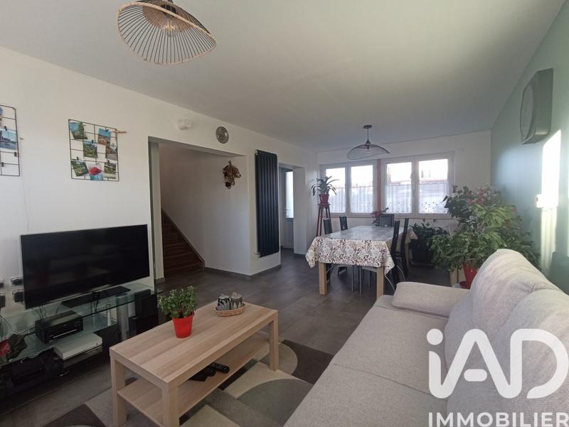 Maison - 75 m² - 5 pièces