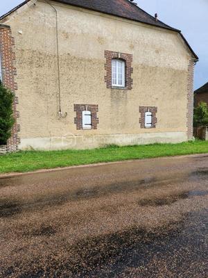 Maison - 223 m² - 10 pièces