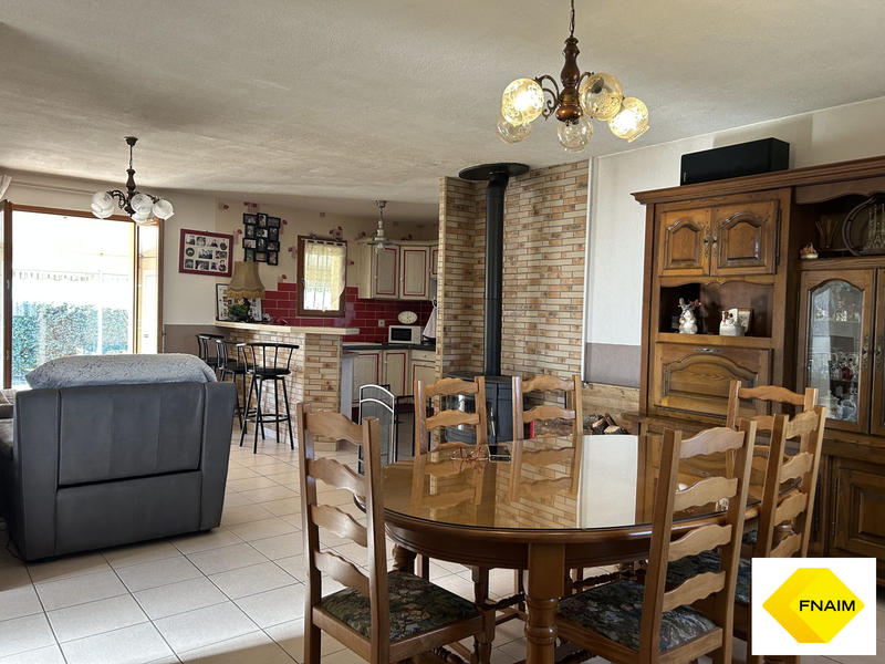 Maison - 101 m² - 4 pièces