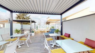 Maison - 186 m² - 8 pièces