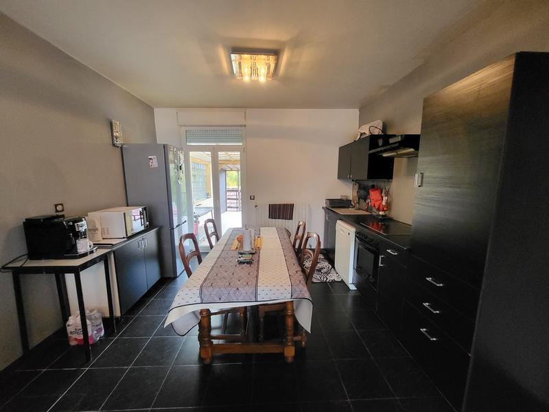 Maison - 80 m² - 5 pièces